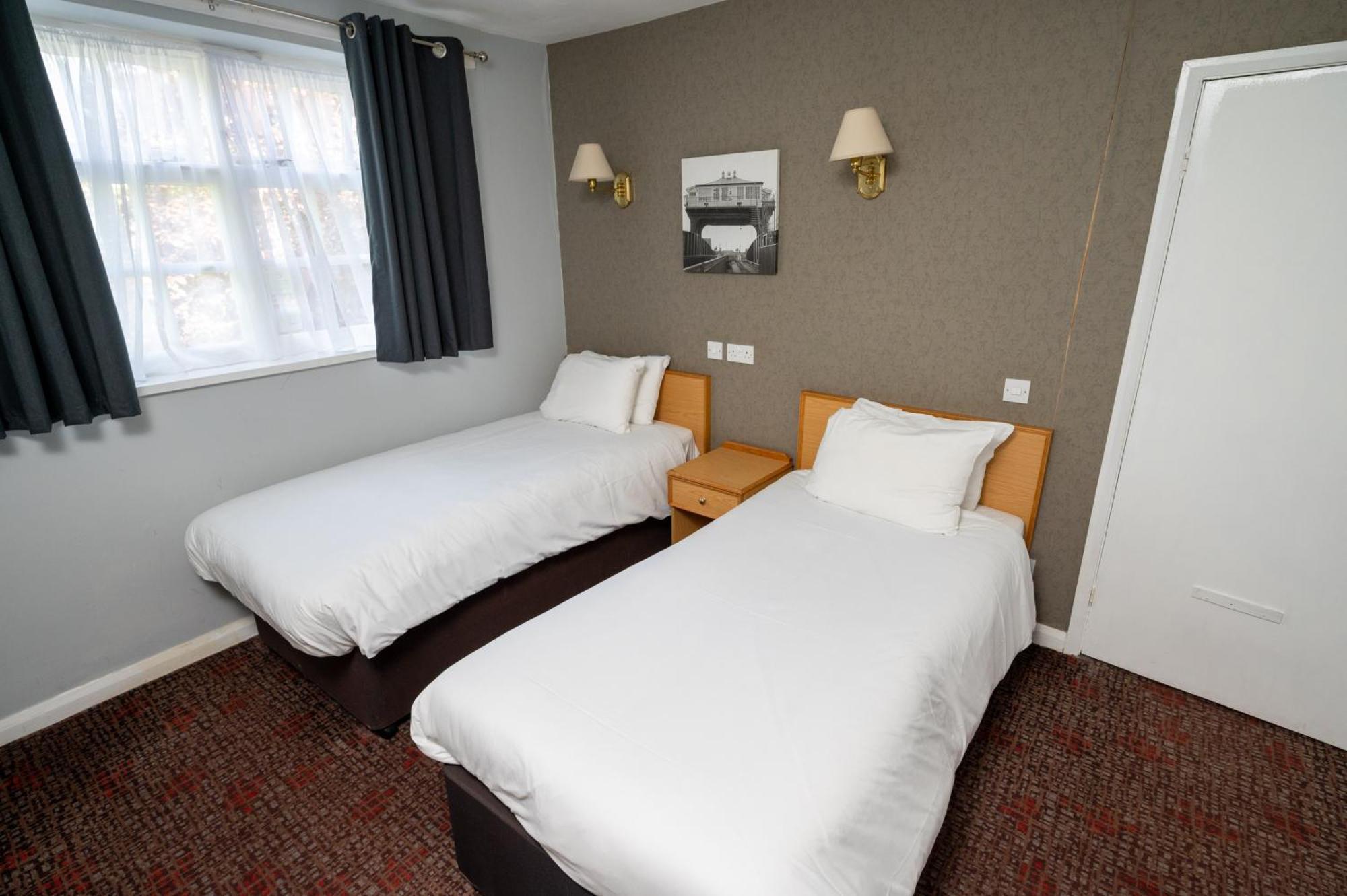 Old Grey Mare Inn By Greene King Inns Kingston upon Hull ภายนอก รูปภาพ